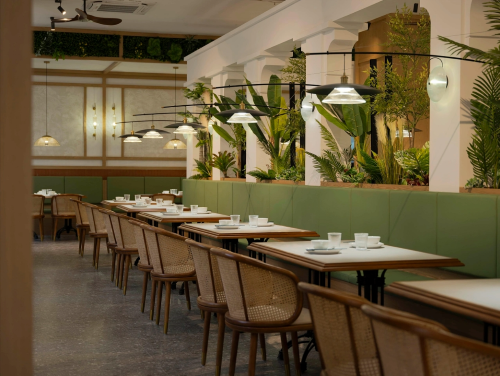 企迪家具：匠心打造實(shí)木餐桌，引領(lǐng)家居新風(fēng)尚